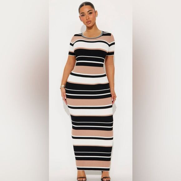 Ambition Ally Sweater Maxi Dress - Brown/combo - Picture 1 of 2